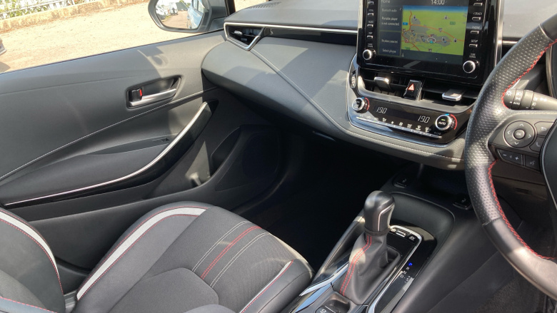 Toyota Corolla 2.0 VVT-i Hybrid GR Sport 5dr CVT Hybrid Hatchback